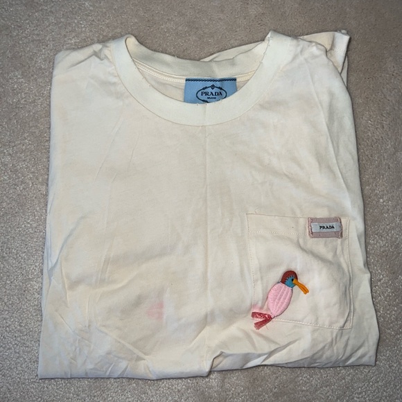 prada t shirt - Picture 1 of 3